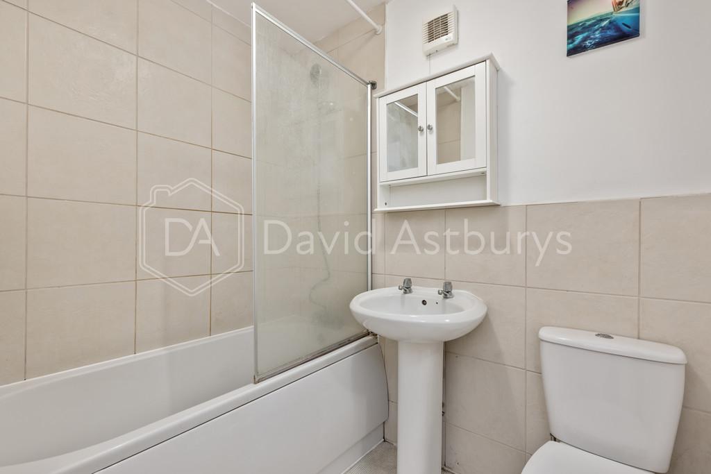 221120246 DAISL 126 Bunning Way N7 9 UW 009