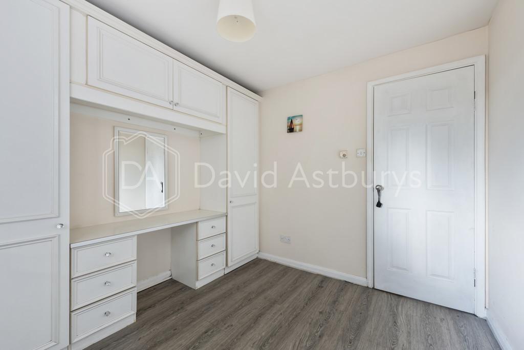 221120246 DAISL 126 Bunning Way N7 9 UW 013