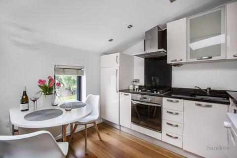 2 bedroom flat to rent, Burder Road, Hackney N1