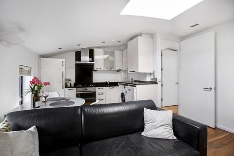 2 bedroom flat to rent, Burder Road, Hackney N1