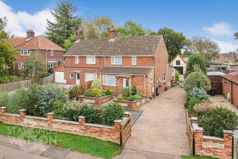 3 bedroom semi-detached house for sale, Richmond Road, Costessey