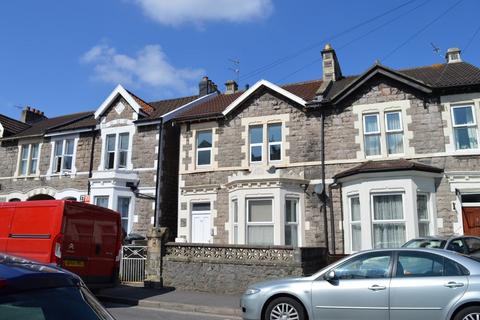 2 bedroom flat to rent, Jubilee Road, North Somerset BS23