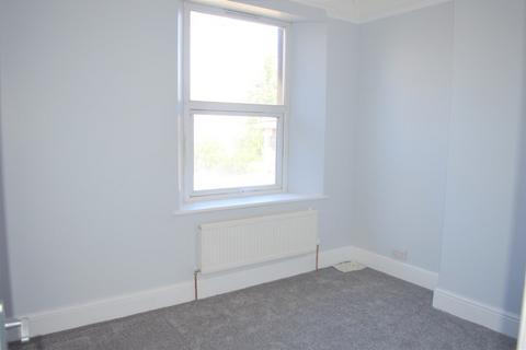 2 bedroom flat to rent, Jubilee Road, North Somerset BS23