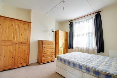 1 bedroom flat to rent, Aberdeen Road, Middlesex