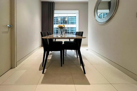 1 bedroom apartment to rent, Sugar Quay, London EC3R