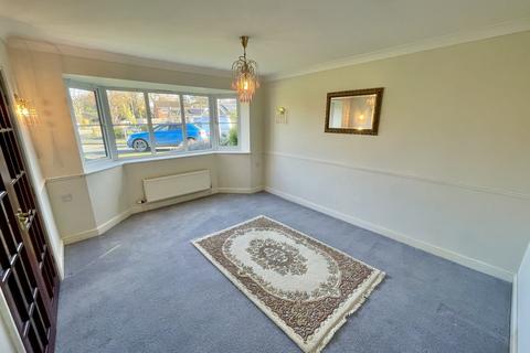 3 bedroom detached bungalow for sale, St. Leonards Avenue, Woodhall Spa LN10