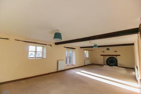 3 bedroom detached house to rent, Tir Y Fron Lane, Mold CH7