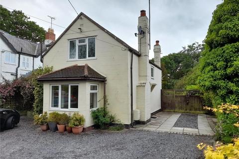 2 bedroom detached house for sale, Upper Denbigh Road