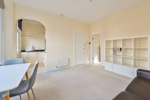 1 bedroom flat to rent, Halsmere Road, Camberwell, London, SE5