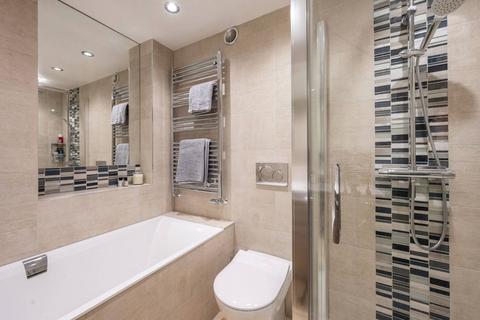 Flat 4, 101 Ridgway, London, SW19 4SX