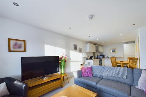 2 bedroom flat for sale, Berwick Brae, Perth PH2