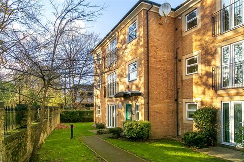 1 bedroom apartment to rent, White Lodge Close, Isleworth, Middlesex, TW7