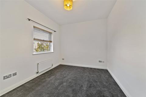 1 bedroom apartment to rent, White Lodge Close, Isleworth, Middlesex, TW7