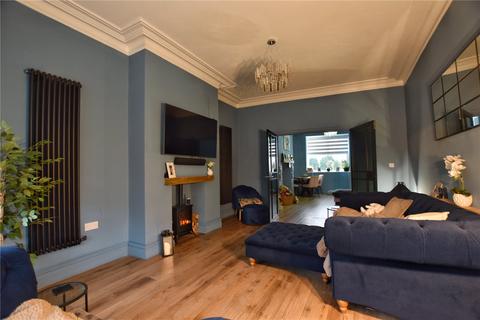 3 bedroom terraced house for sale, Rochdale Road East, Heywood, Greater Manchester, OL10