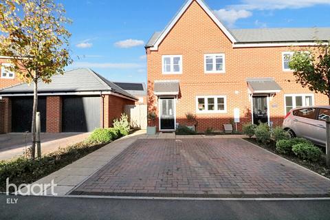 3 bedroom end of terrace house for sale, Wesley Way, Witchford