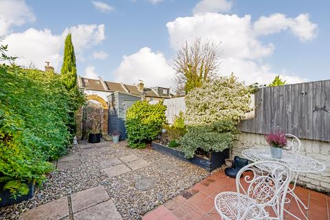 8 Haxted Road, Bromley, BR1 3LD
