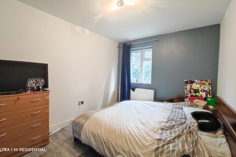 129 Wellington Street, London, SE18 6QB