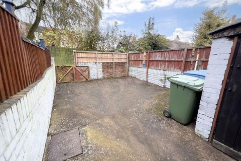 2 bedroom terraced house to rent, Talbot Street, Mansfield NG18