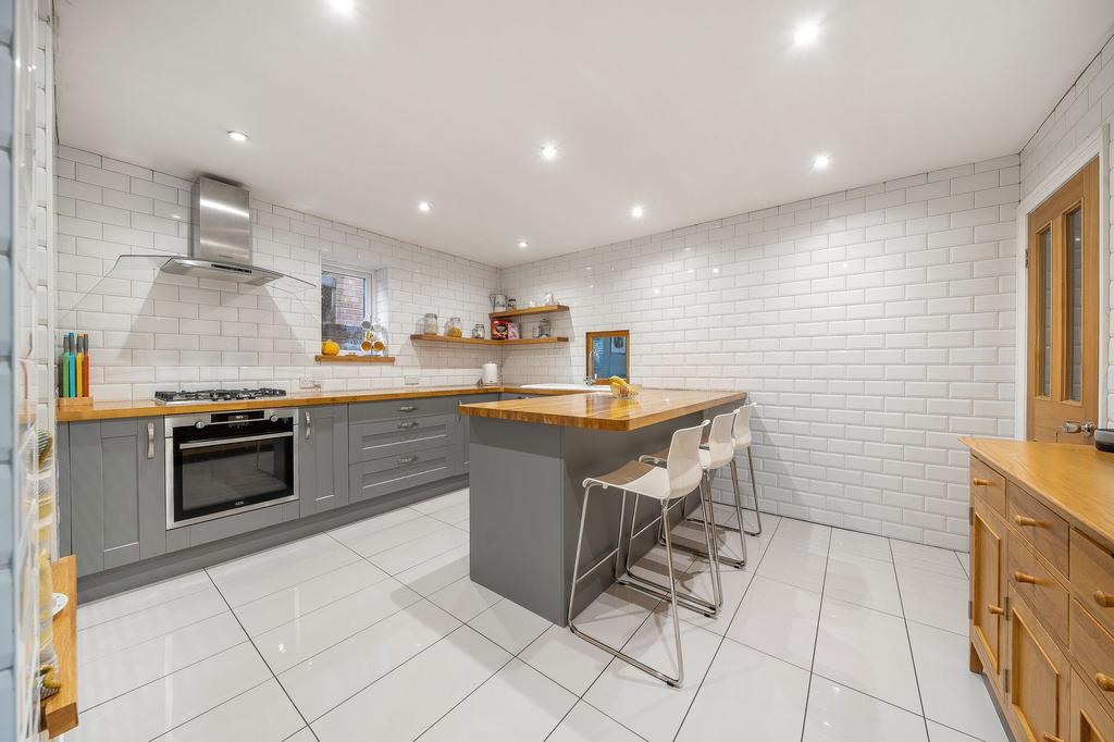 Kitchen/Breakfast Room