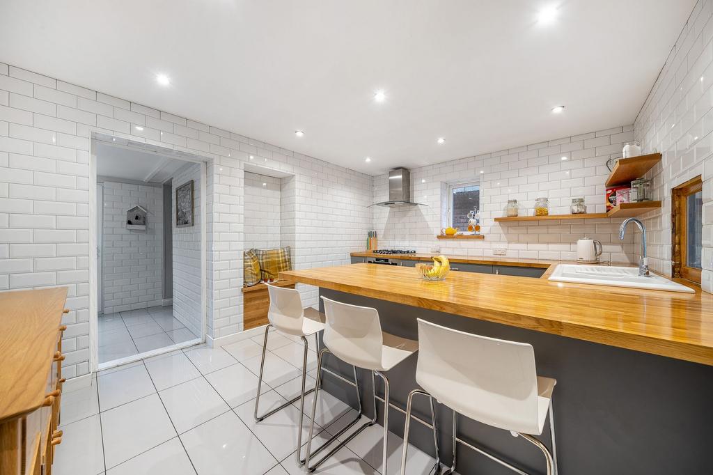 Kitchen/Breakfast Room