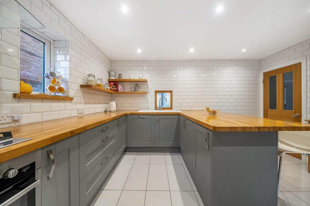 Kitchen/Breakfast Room