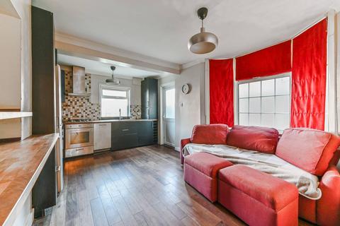 2 bedroom flat for sale, Gonville Road, Thornton Heath, CR7