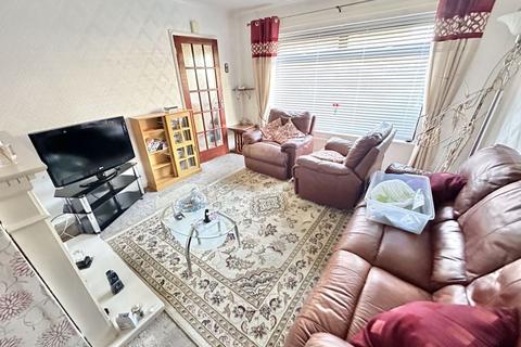 3 bedroom semi-detached house for sale, Parklands View, Little Sutton