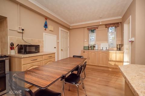 9 Dowding Road, Norwich, NR6 6DD