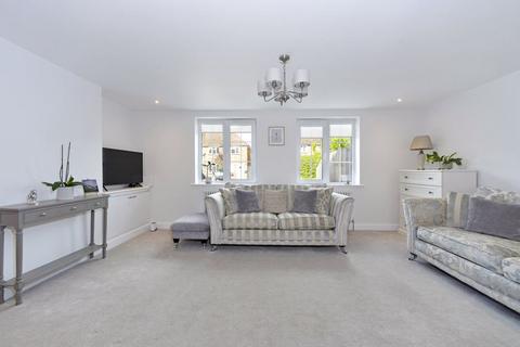 3 bedroom semi-detached house for sale, Ewhurst Road, Cranleigh