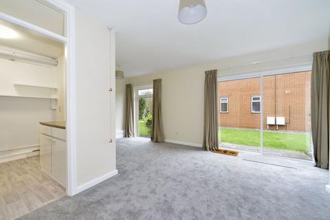 1 bedroom retirement property for sale, Hesketh Close, Cranleigh