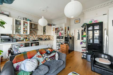 1 bedroom flat for sale, Richborne Terrace, Oval, London, SW8