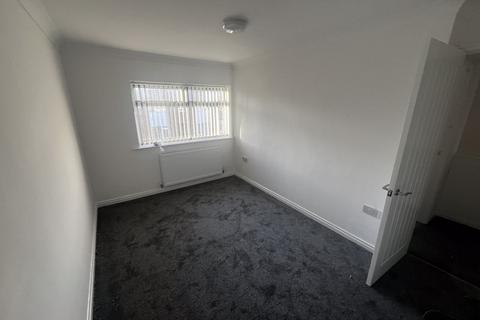 3 bedroom property to rent, Coniston Road, Middlesbrough