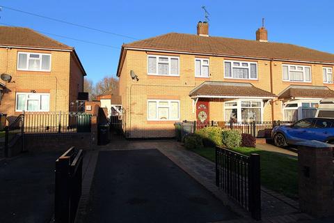 2 bedroom maisonette for sale, Thorncroft Way, Walsall, WS5 4EF