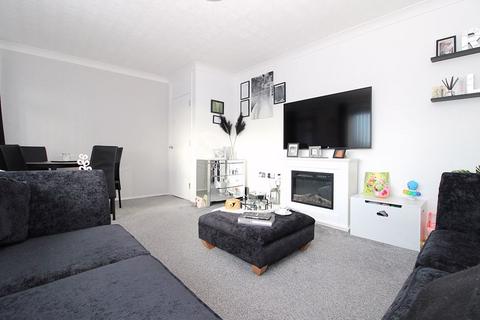 2 bedroom maisonette for sale, Thorncroft Way, Walsall, WS5 4EF