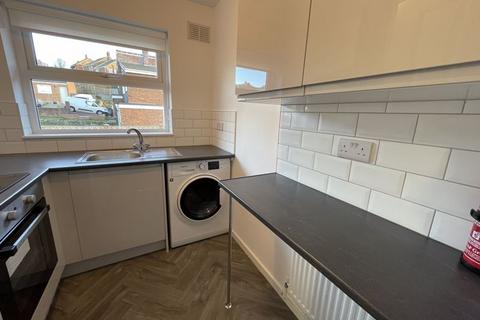 2 bedroom flat to rent, Dartmouth Avenue, Gateshead NE9