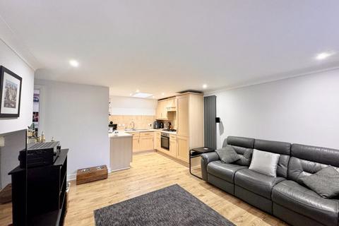 1 bedroom apartment for sale, Tiller Grove, Four Oaks, Sutton Coldfield, B75 5TT