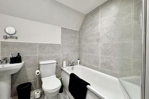 15 Tiller Grove, Roughley, Sutton Coldfield, B75 5TT