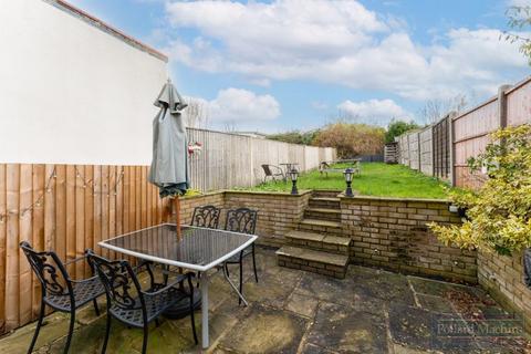 127 Bynes Road, South Croydon, CR2 0PZ