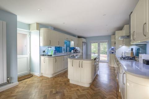 5 bedroom detached house for sale, Heron Close, Ridgewood