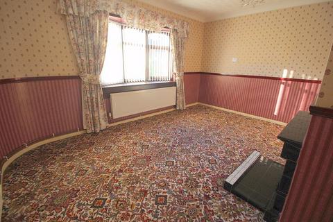 3 bedroom semi-detached house for sale, Dangerfield Lane, Wednesbury