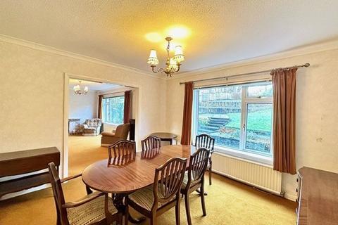 42 Bathurst Drive, Ayr, KA7 4QY