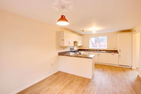 27 Heeks Crescent, Trowbridge, BA14 7UX