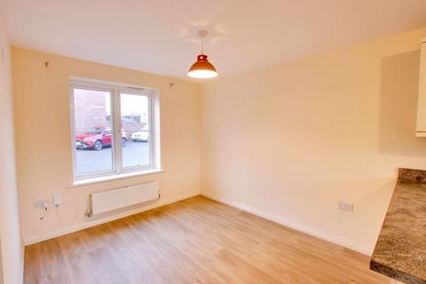 27 Heeks Crescent, Trowbridge, BA14 7UX