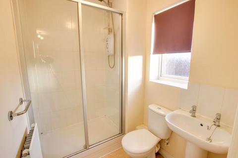 27 Heeks Crescent, Trowbridge, BA14 7UX