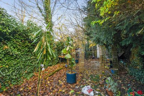 3 bedroom end of terrace house for sale, Devonshire Road, Harrow