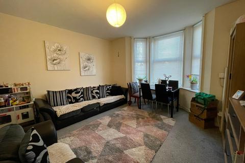 1 bedroom property to rent, Christchurch Road