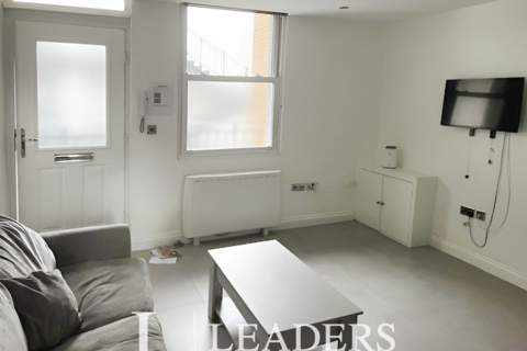 1 bedroom apartment to rent, Windsor Street