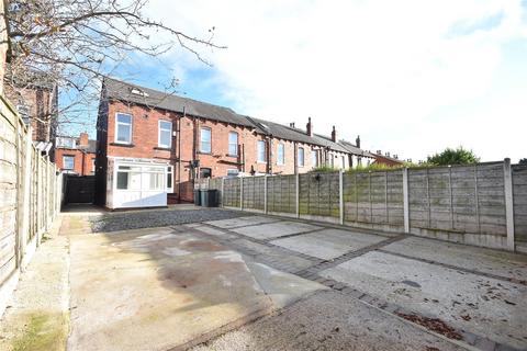 3 bedroom end of terrace house for sale, Marshall Street, Crossgates, Leeds, West Yorkshire