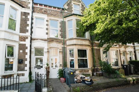 2 bedroom apartment to rent, Connaught road, Roath