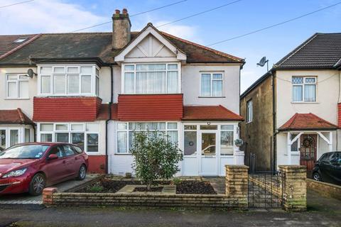 3 bedroom end of terrace house for sale, Priory Crescent, Sutton